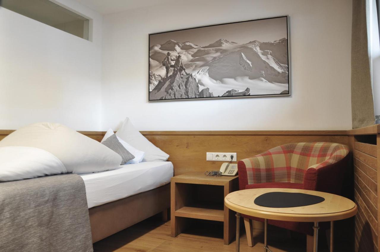 Hotel Brugger Fulpmes Exterior photo